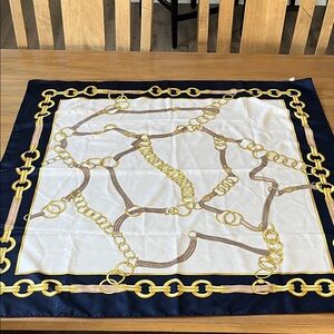 Elegant Chain Print Scarf
